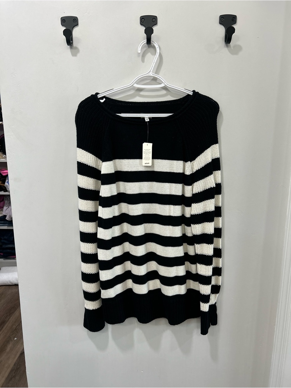 aerie Black and White Striped Crewneck Sweater small